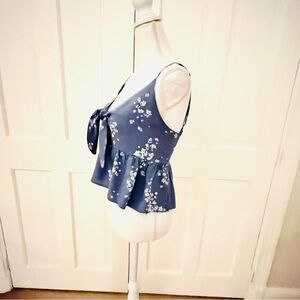 L.A. Hearts blue floral top S